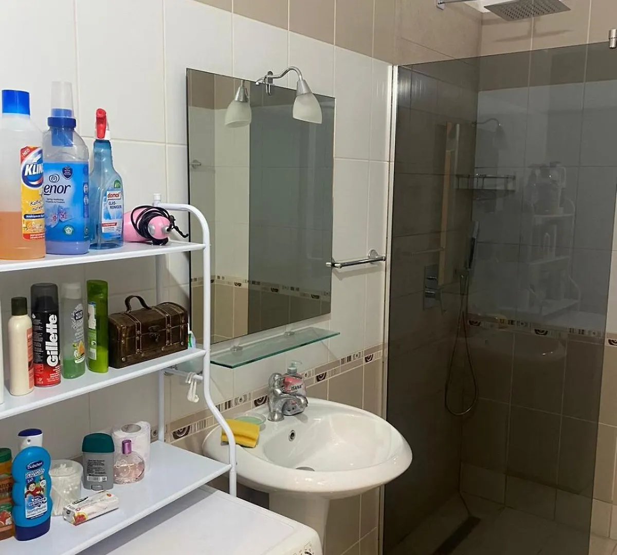 Ave Apartments Vlorë 0*,  Albanië