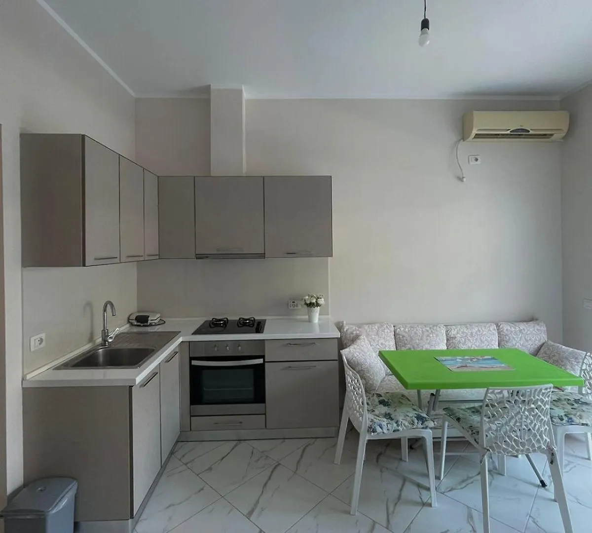 Ave Apartments Vlorë Albanië